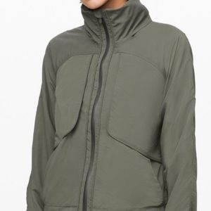 MUST GO! NWOT Lululemon always effortless Gray Sage size 6